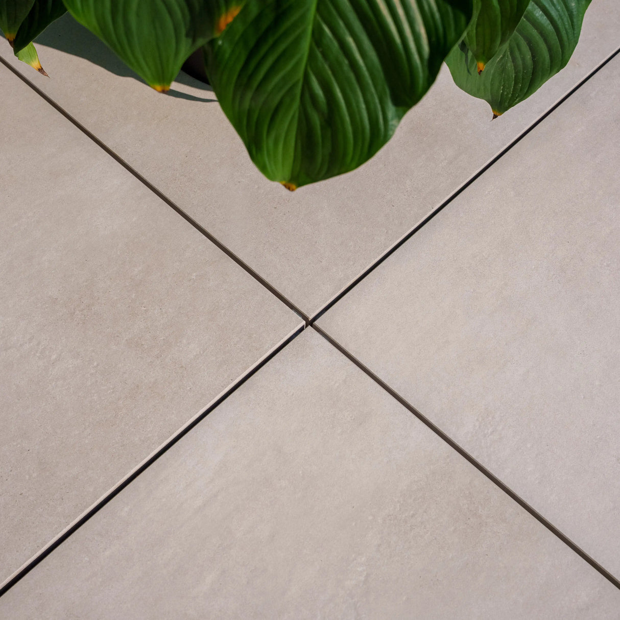 Terrassenplatte LUCA Light 60x60x2cm