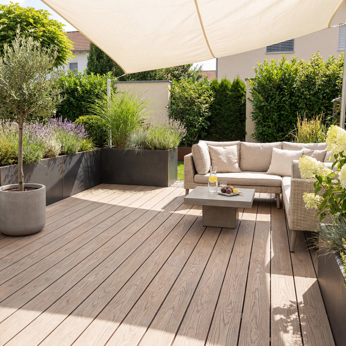WPC Terrassendiele Massiv Terra Karamell