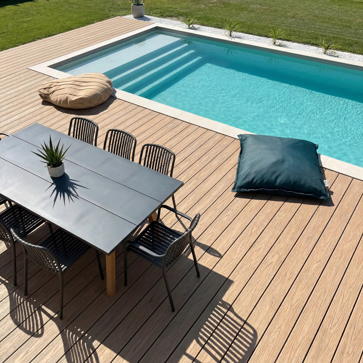 WPC Terrassendiele Hohlkammer Basic Teak