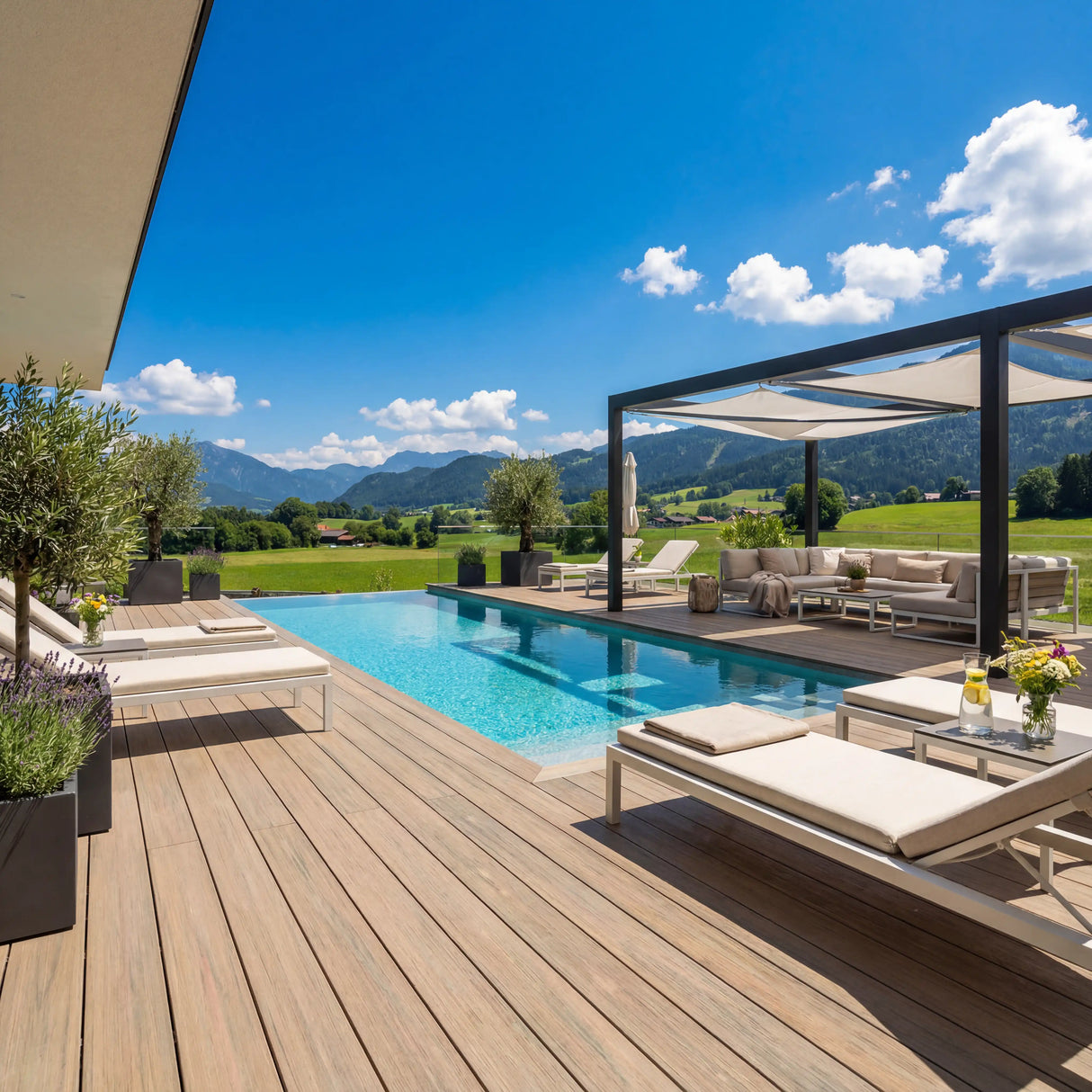 WPC Terrassendiele Massiv Antik Muskat